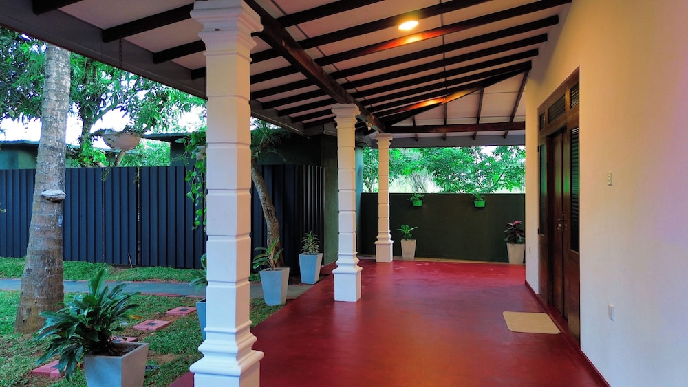 Sigiri Serenity Hostel