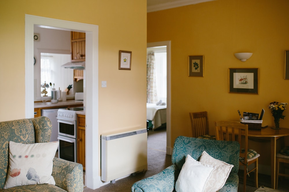 Cardross Estate Holiday Cottages