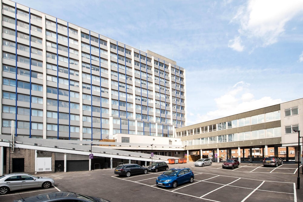 Premier Inn Lübeck City Centre