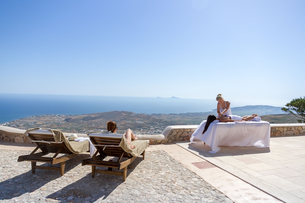 Enastron Suites