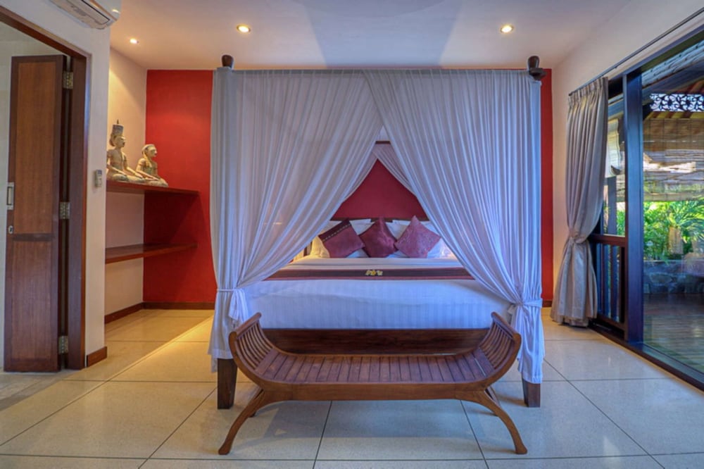 Luxury Villa in Bali near Beach, Bali Villa 2024 view 5