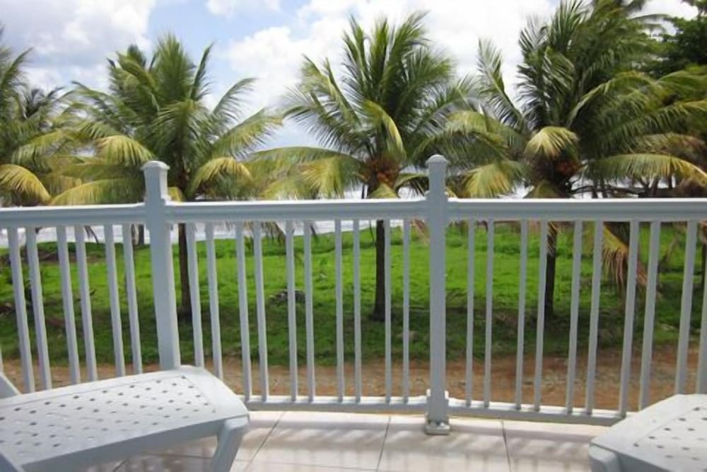 Sea Breeze Inn