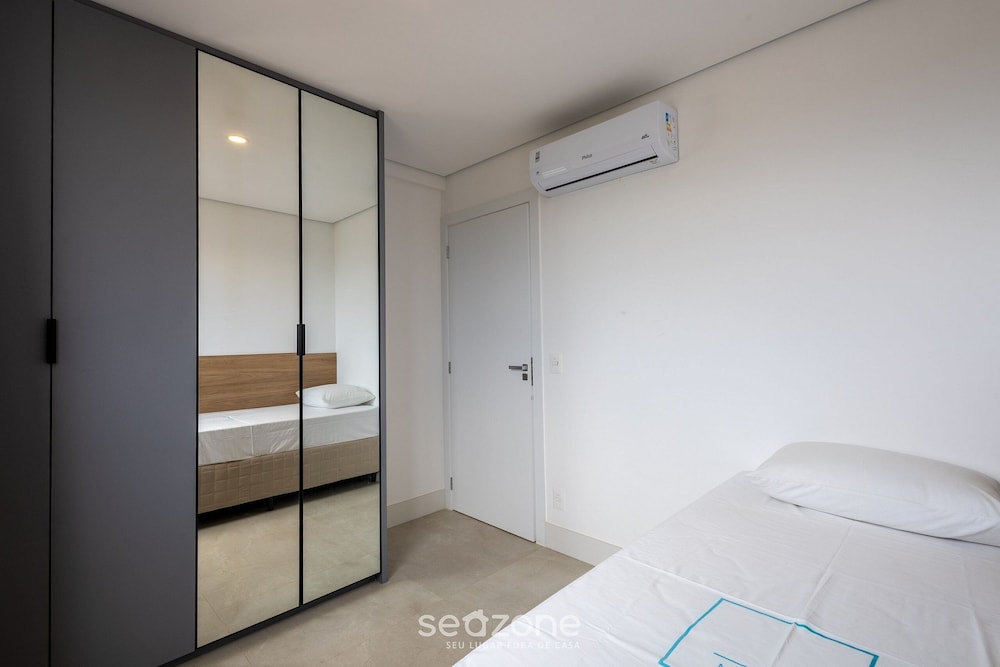 EPK - Apartments in a Condo With Pool in Brasilia