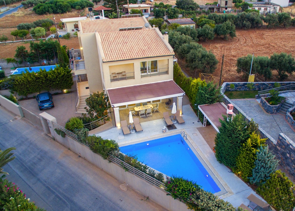 Villa Penelope view 4