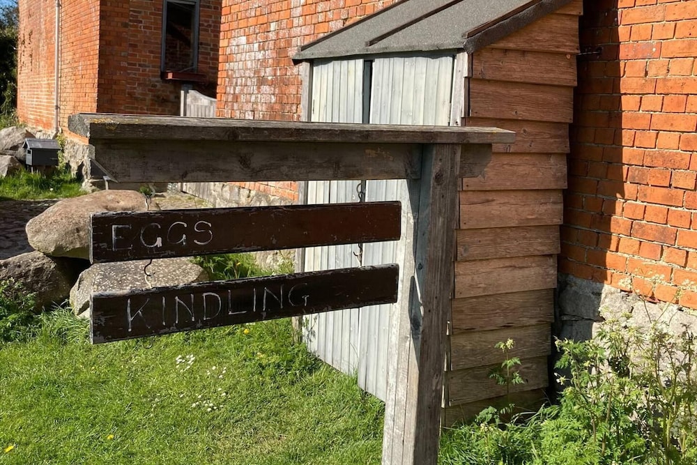 Marlborough Vacations - Perfect Cottage Hideaway in the Divine Pewsey Vale - Property Image 32