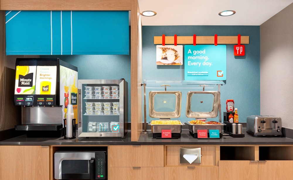 avid hotel California - Lexington Park by IHG