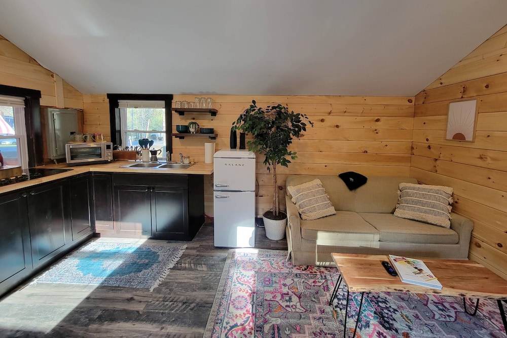 Travelers Haven view 5