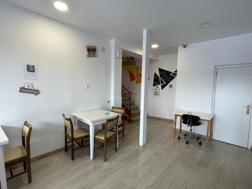 Albergue Pension Rossell