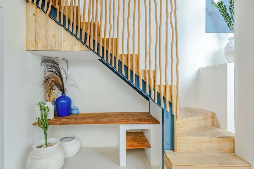 Studio Santorini - 1 BR Loft in Canggu