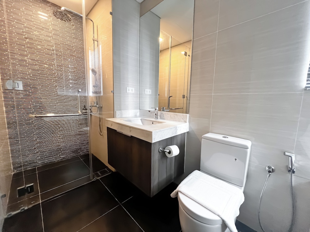 D'Rapport Residences By Manhattan Group