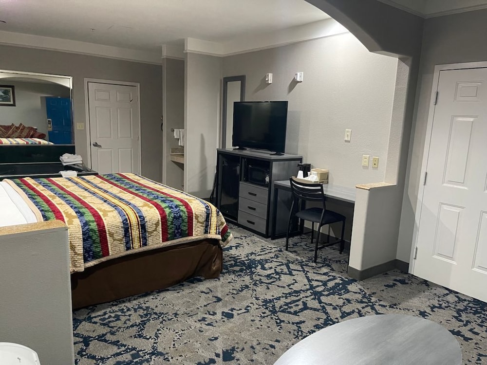 Scottish Inns and Suites Alvin