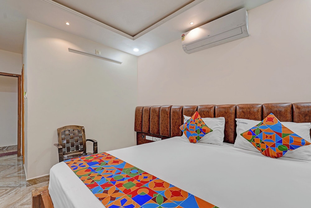 Fabhotel Pranavam Residency