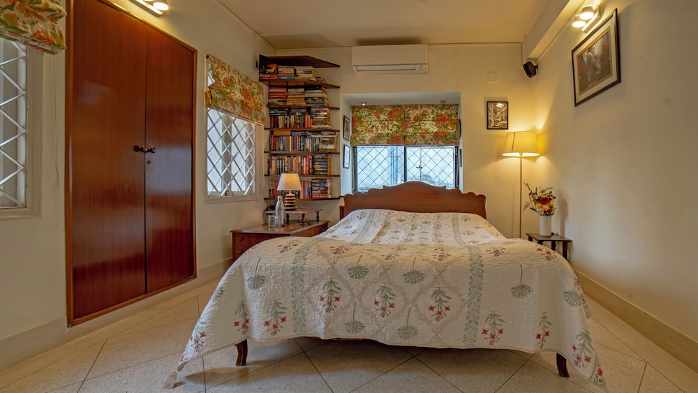 Yellowbrick-Calcutta's Freshest BnB