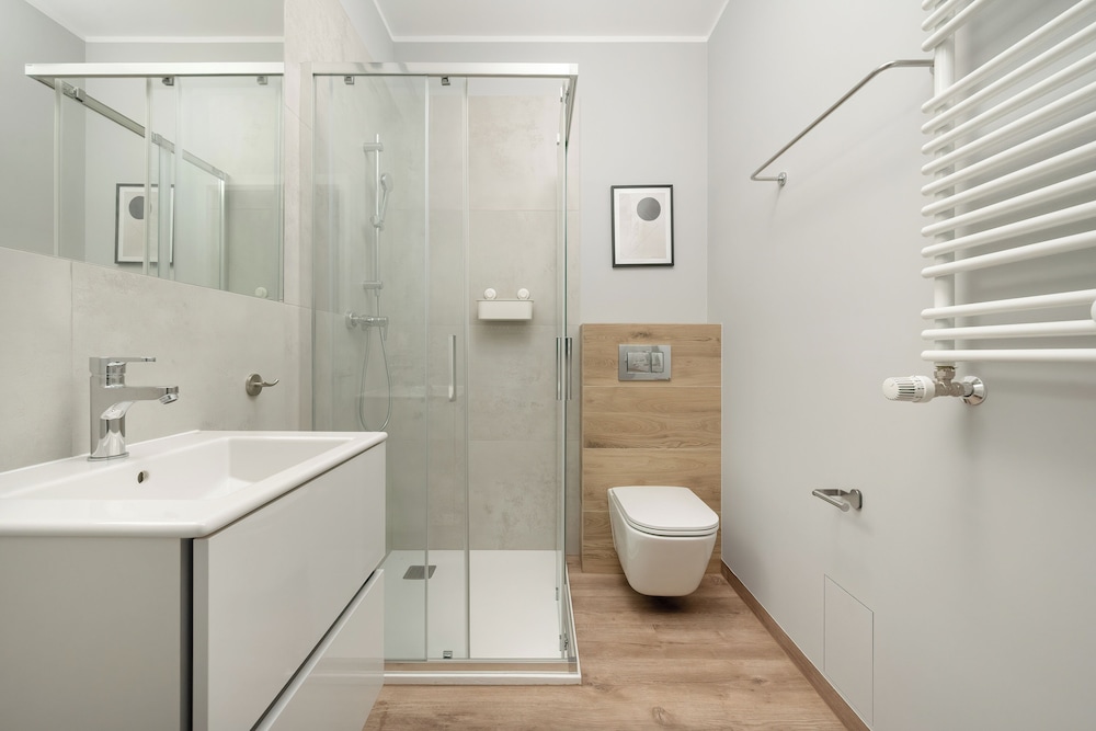 Air Conditioned Apartment by Renters