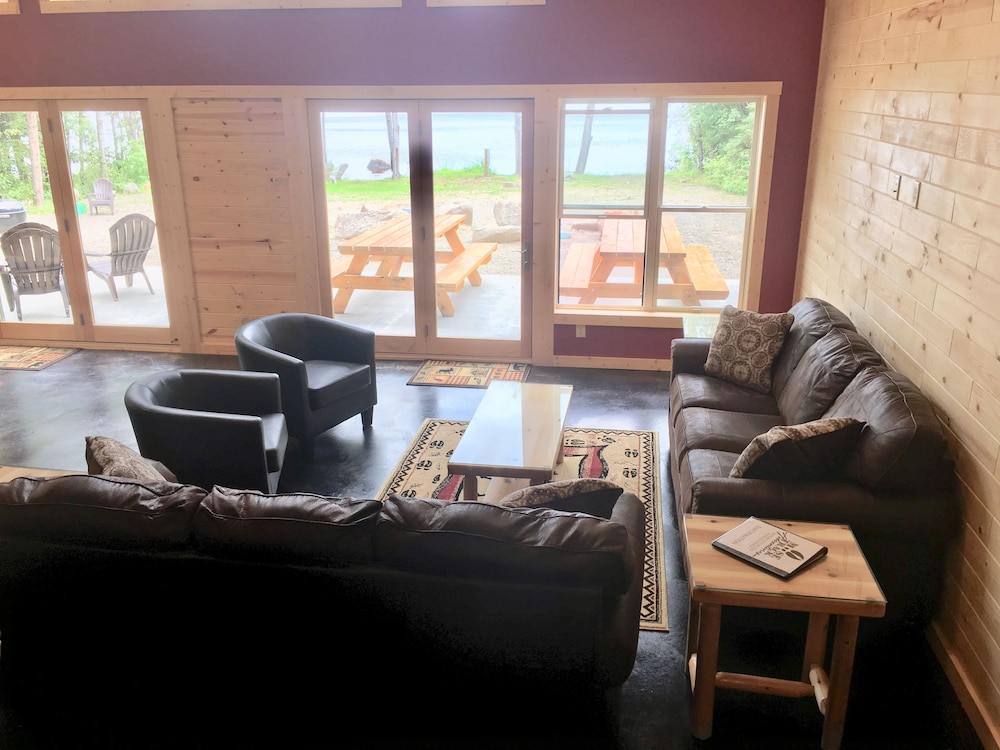 Moose Track Adventures Resort