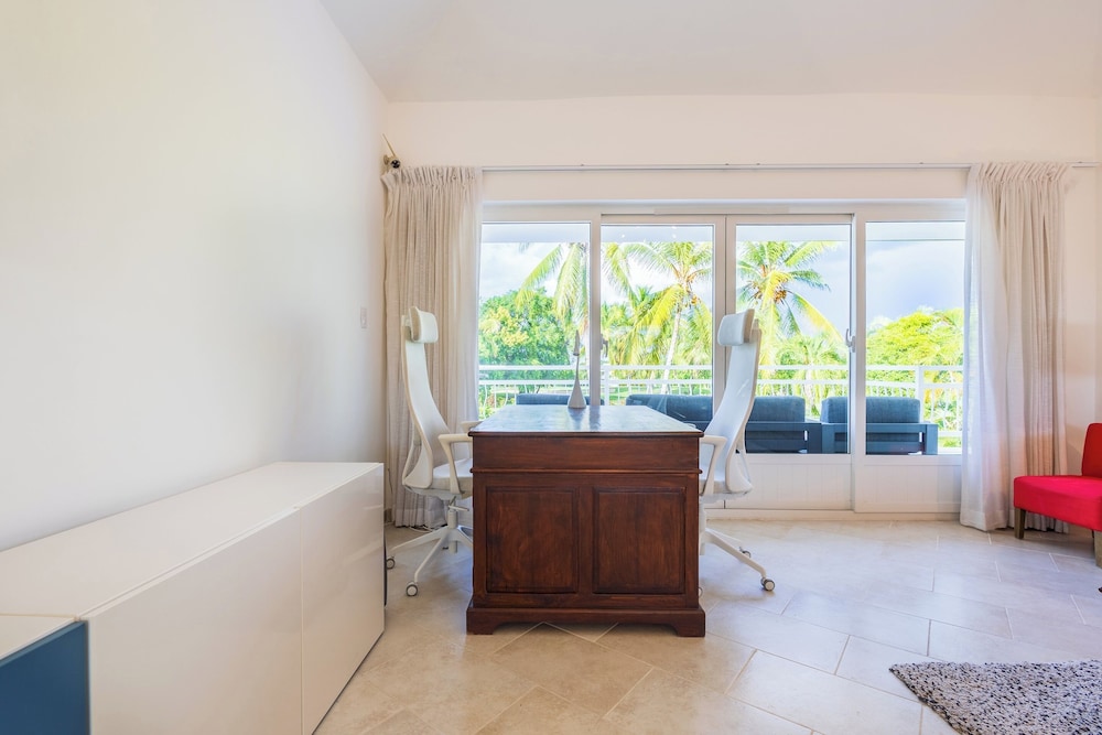 Villa Buganvilla 252 - 4BR Pool Jacuzzi Golf