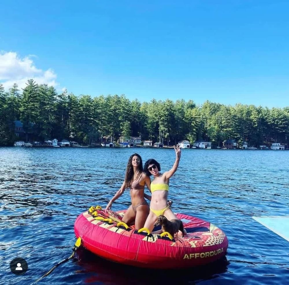 Private Island 5 Homes 2 Hottub Boat -sleeps 17