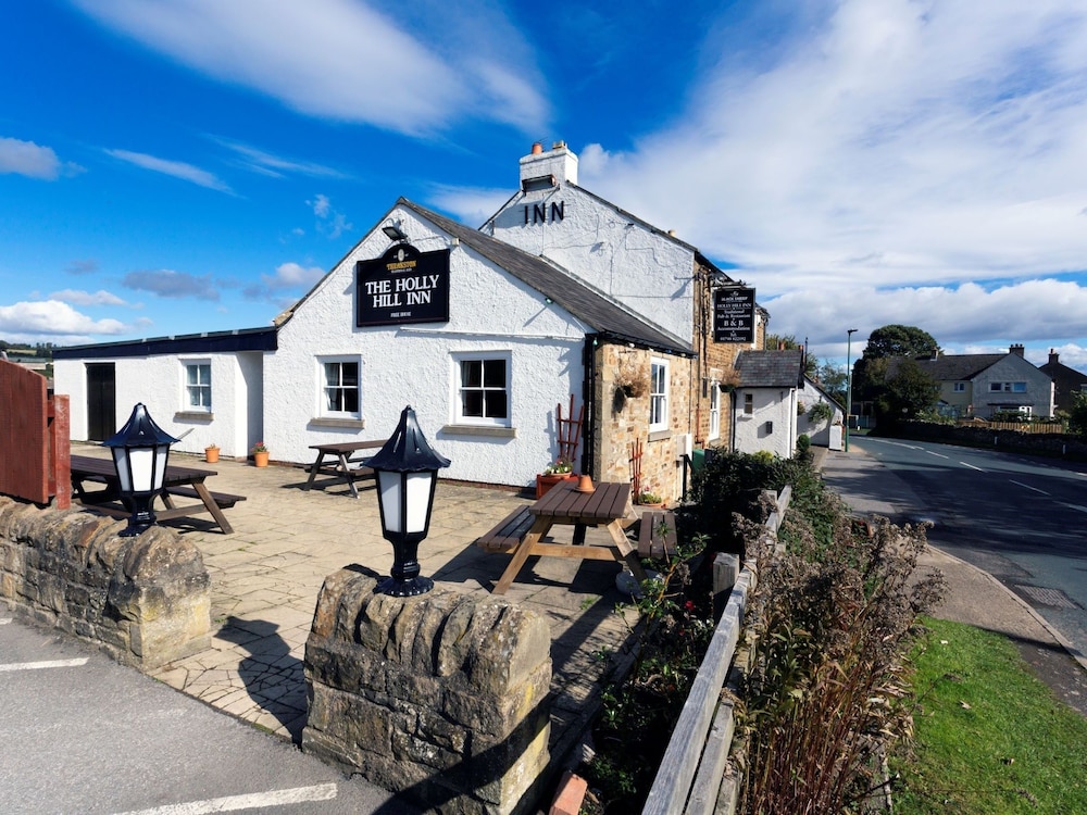 The Holly Hill Inn