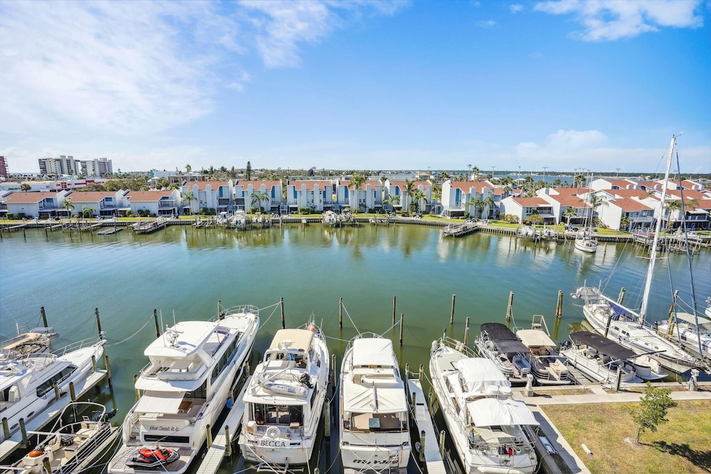 The Harbor Condo 503 - Premier