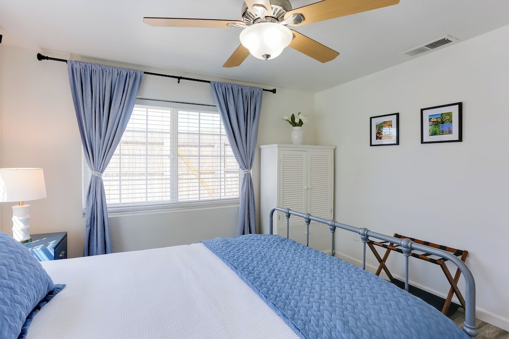 Mtn-view Home w/ Patio & Grill in Woodlake