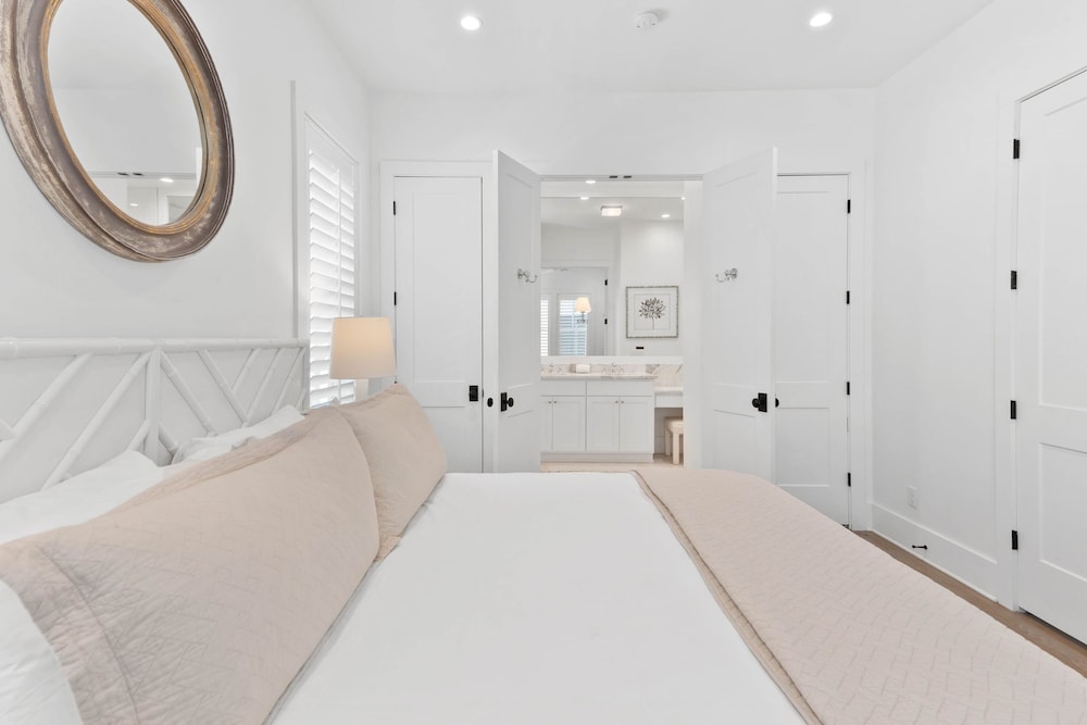 Grayt Digs by Avantstay Next to Beach Oceanview