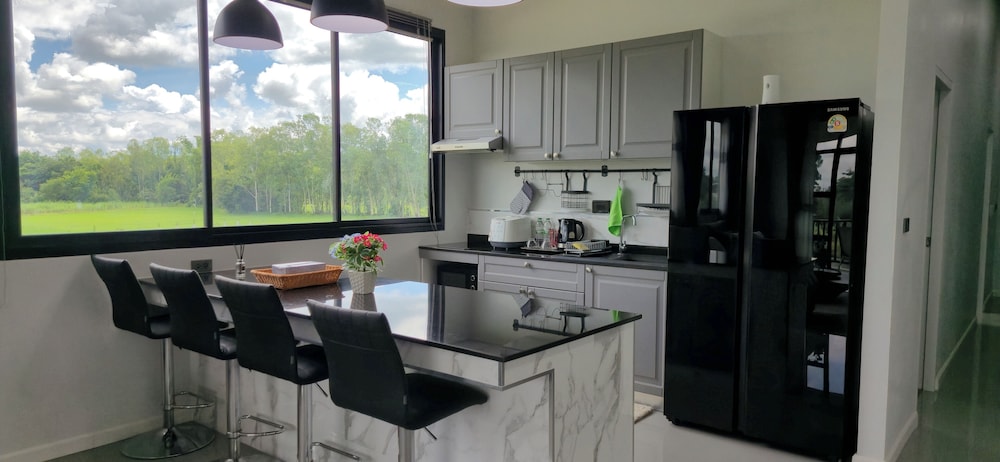 Harary Family apartments