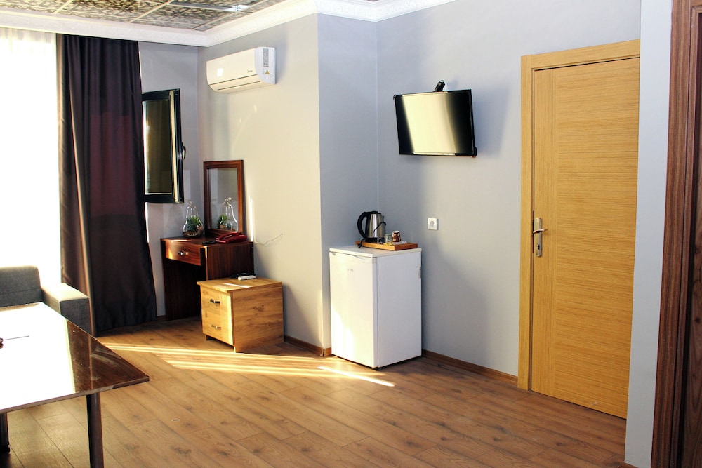 Big Life Otel - Image 89