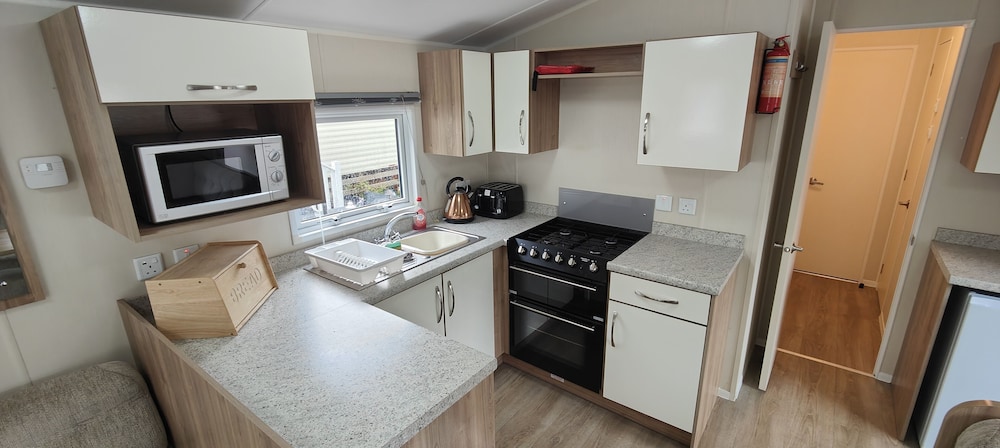 Aberdunant Caravans Direct