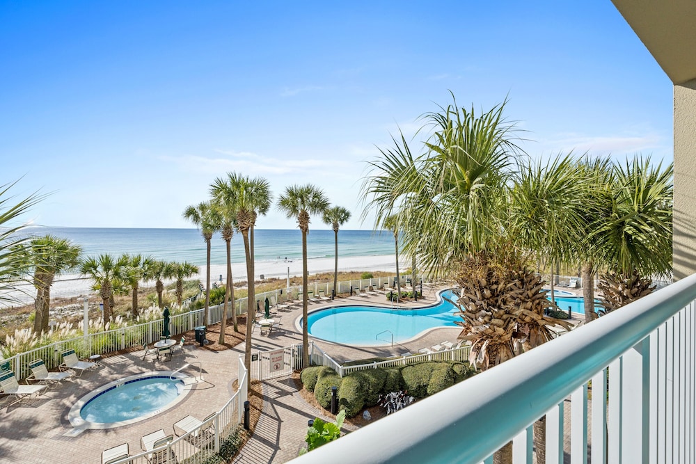 Grand Panama Beach Resort by Panhandle Getaways