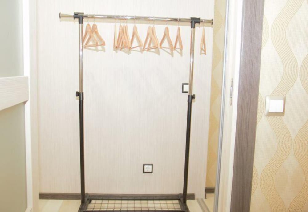 Apartlux Andropova