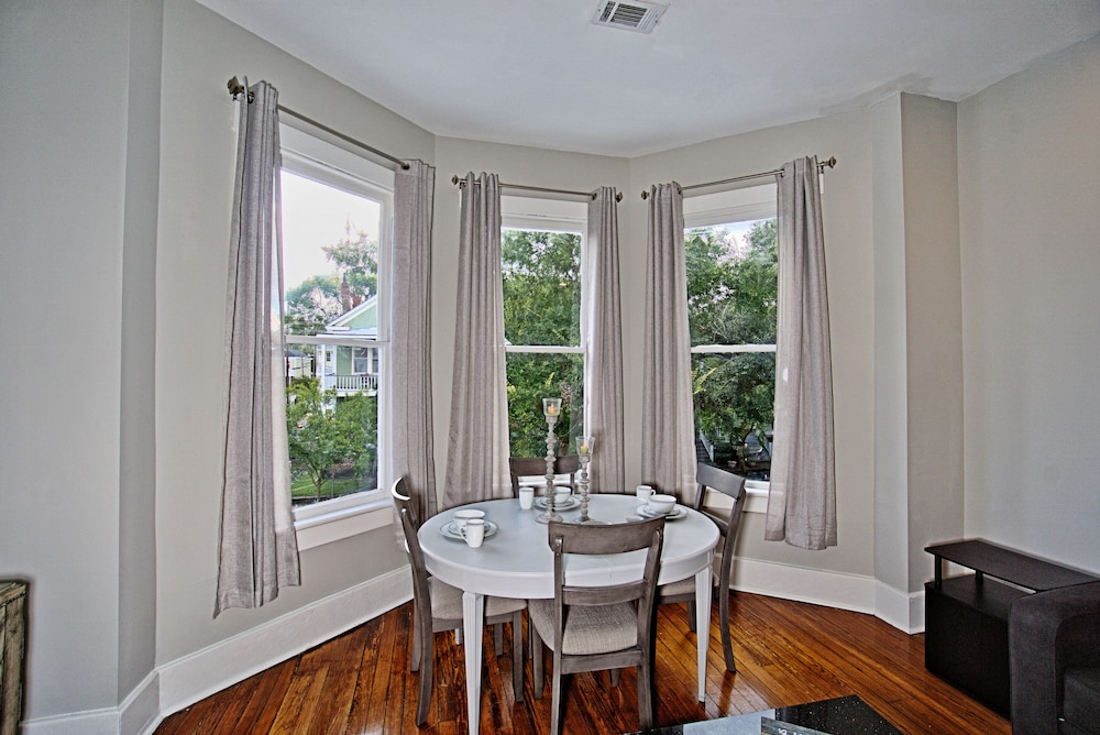 2 Bed Home in Downtown Savannah view 2
