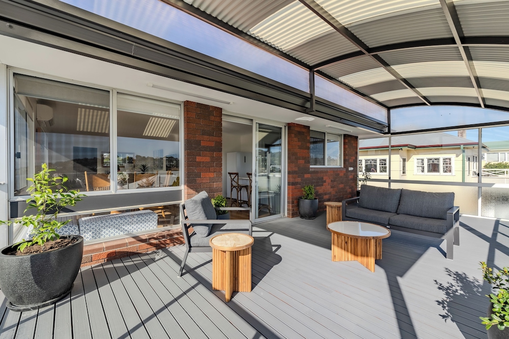 Seaview Heights by the BnB Collection