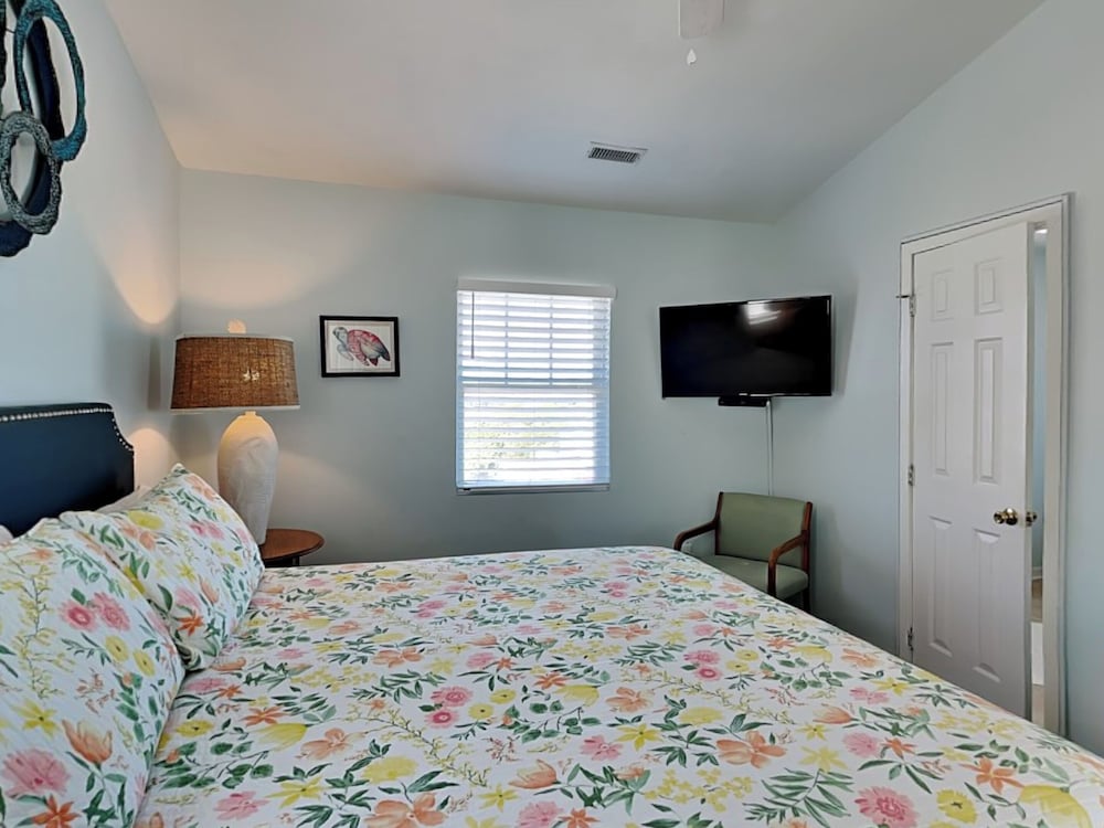 A Grande Green by Topsail Realty