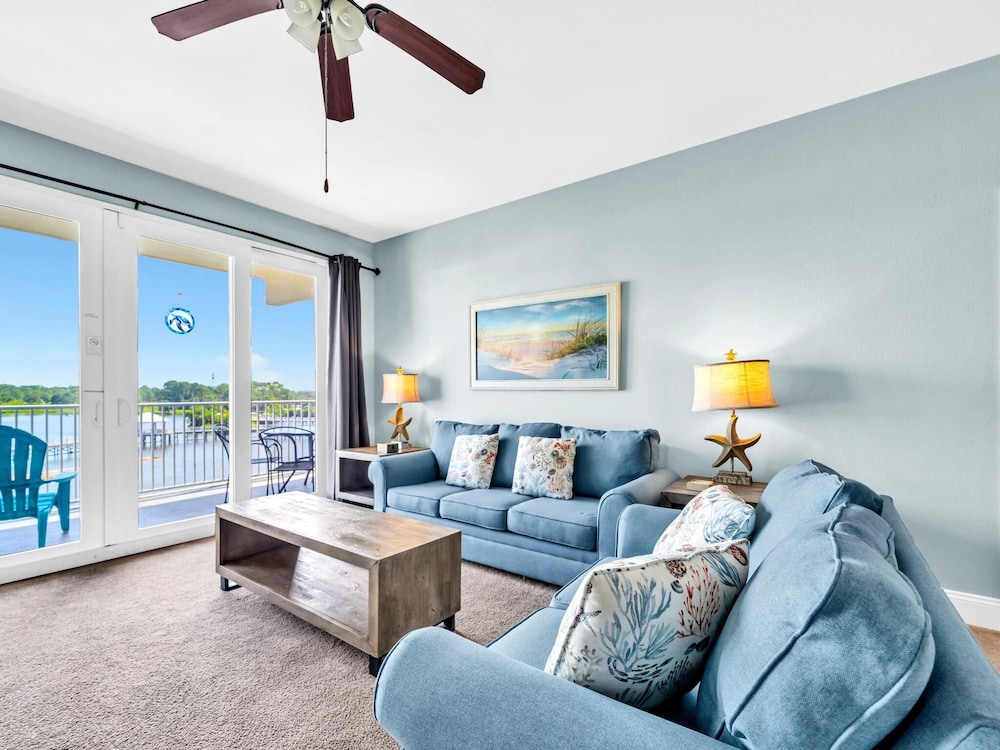 Laketown Wharf 331