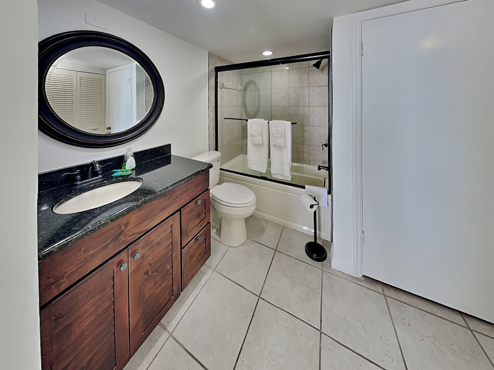 Estero Beach & Tennis 805A by Distinctive Beach Rentals