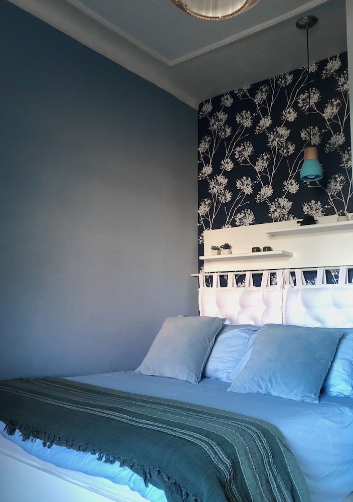 The Authentic and Charming Montrealer - Image 3