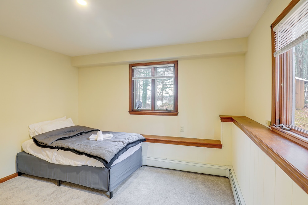 Peek-a-boo Lake Views & Yard: Windham Home