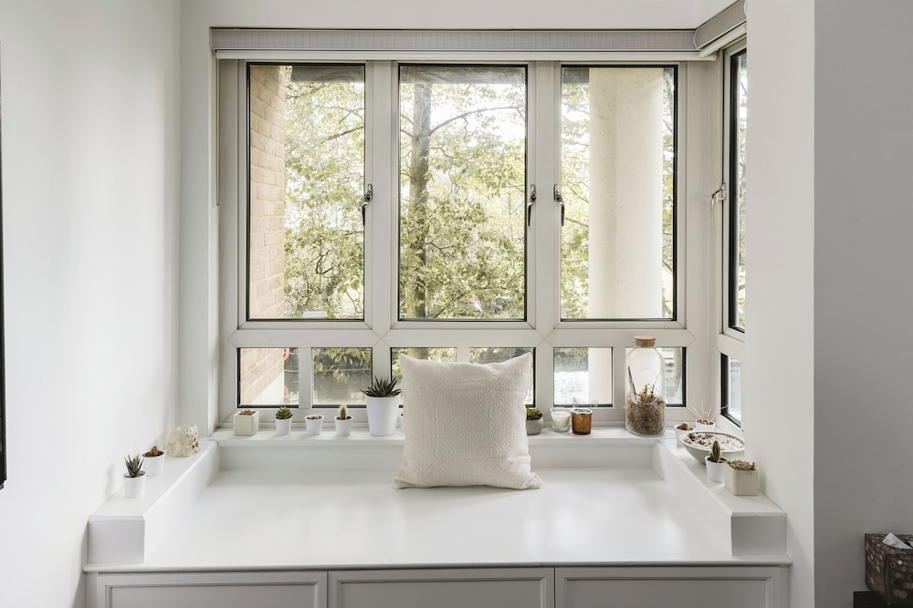 ;Stunning 2BD Apartment in Maida Vale