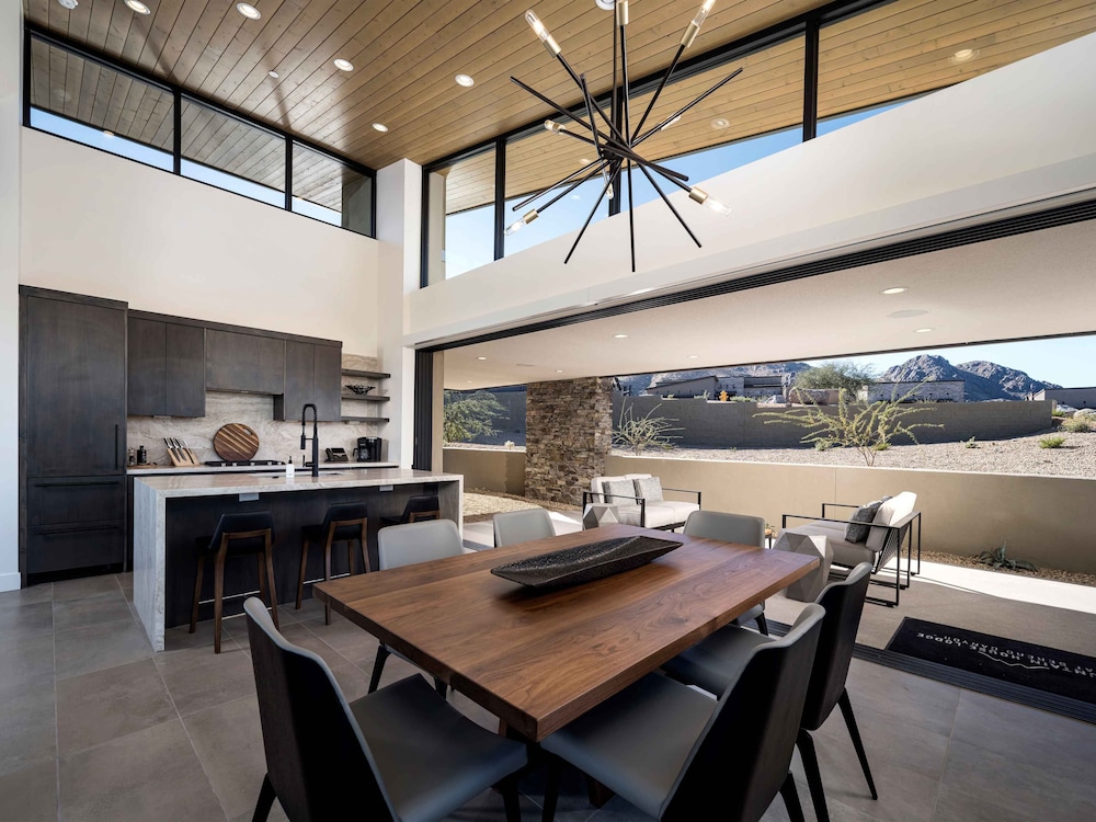 Mountain House Lodge at Sereno Canyon