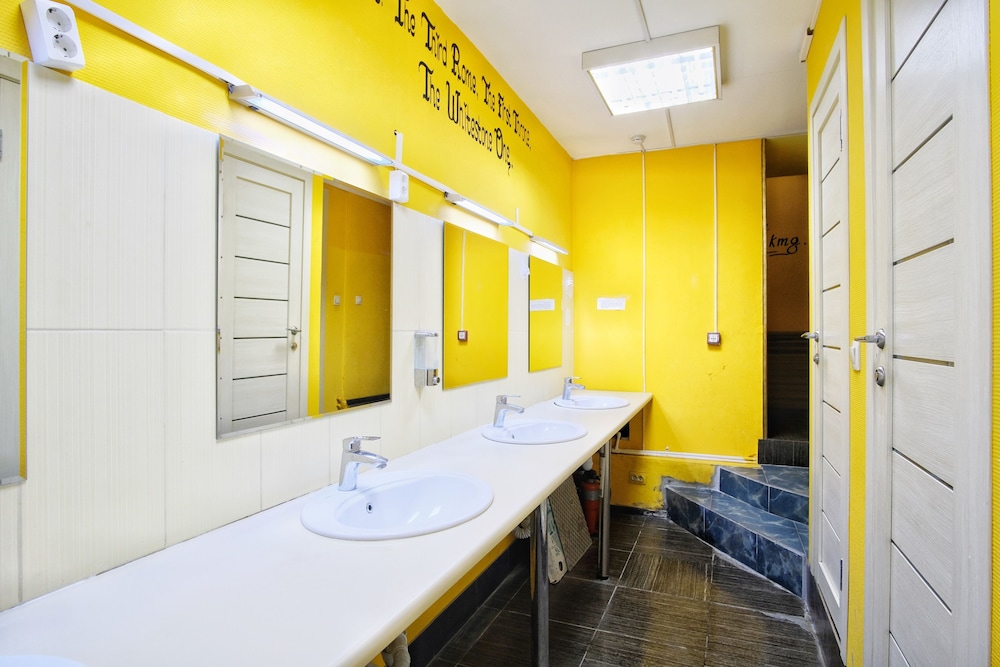 Cozy People Hostel