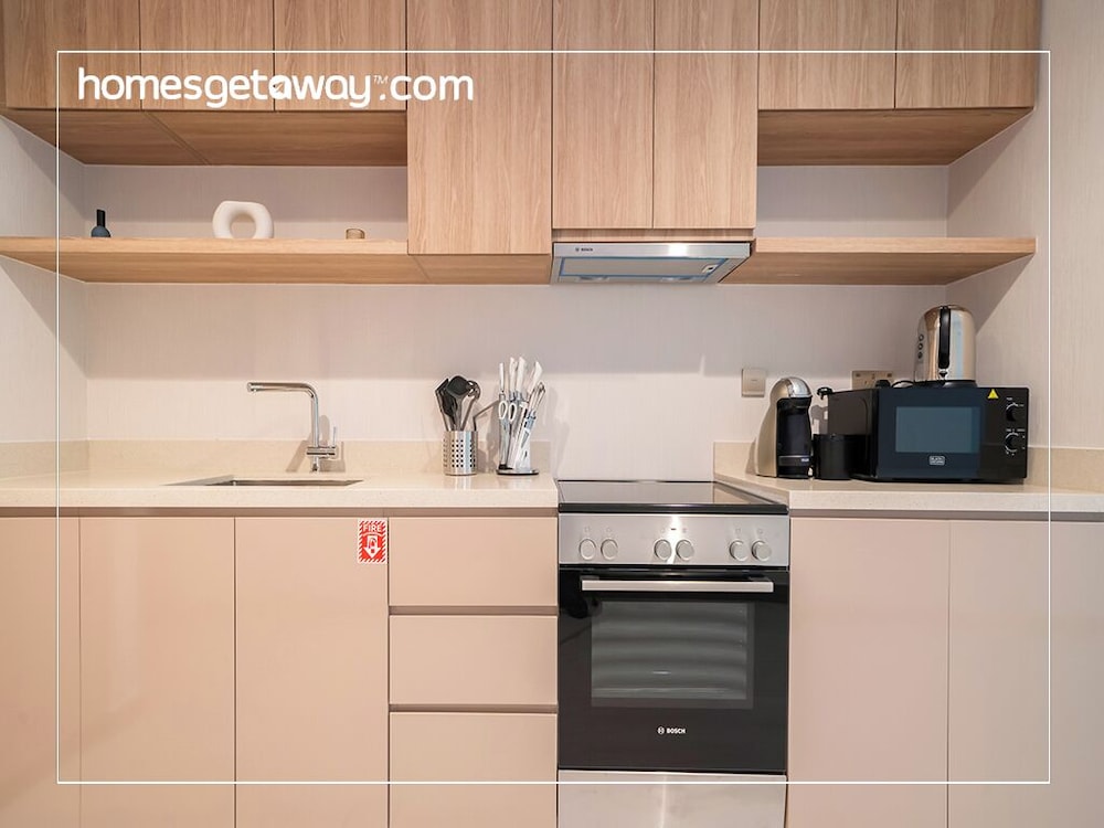 Indulge in Luxury 1BR Unit at Missoni Urban Oasis
