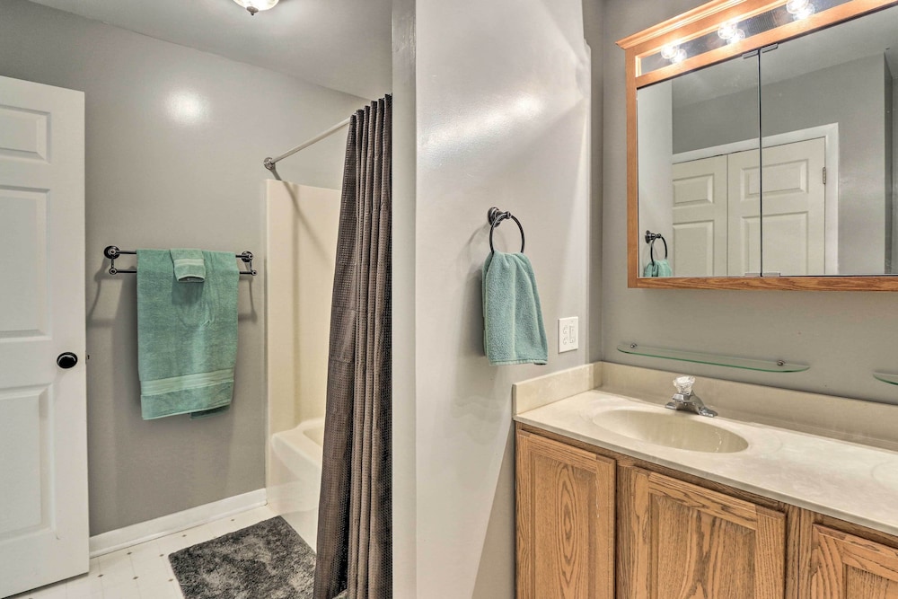 Charles Town Home w/ Private Pool Hot Tub - Property Image 42