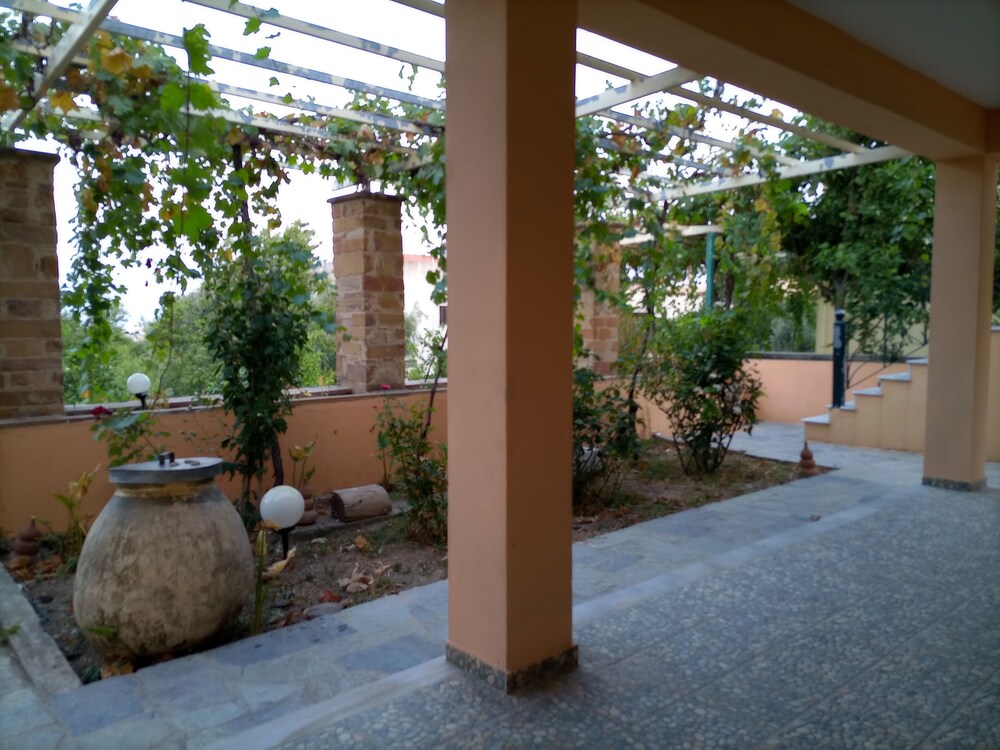 Photo 14