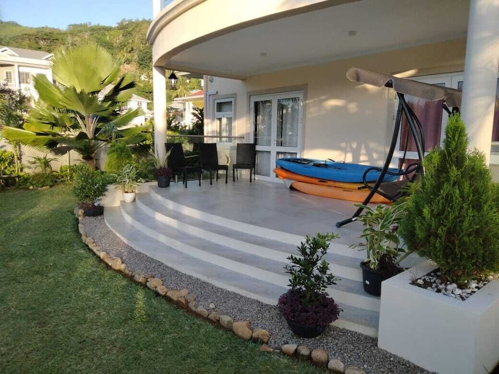 Mae Water Front Apartments view 4