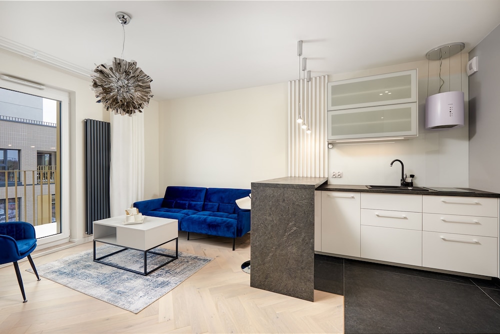 Modern apartments on Milionowa view 4