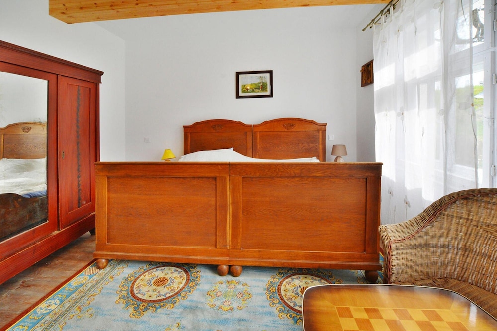 Holiday Home With Fireplace and Private Garden view 5
