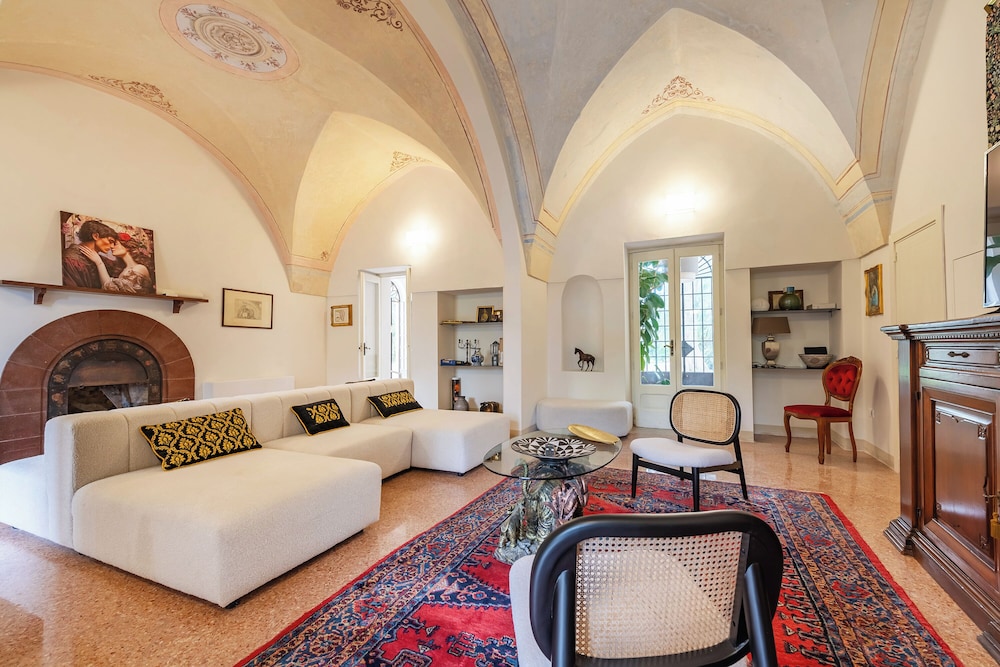 Vallone Apartments