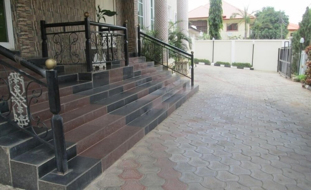 Bejs Luxury Apartment