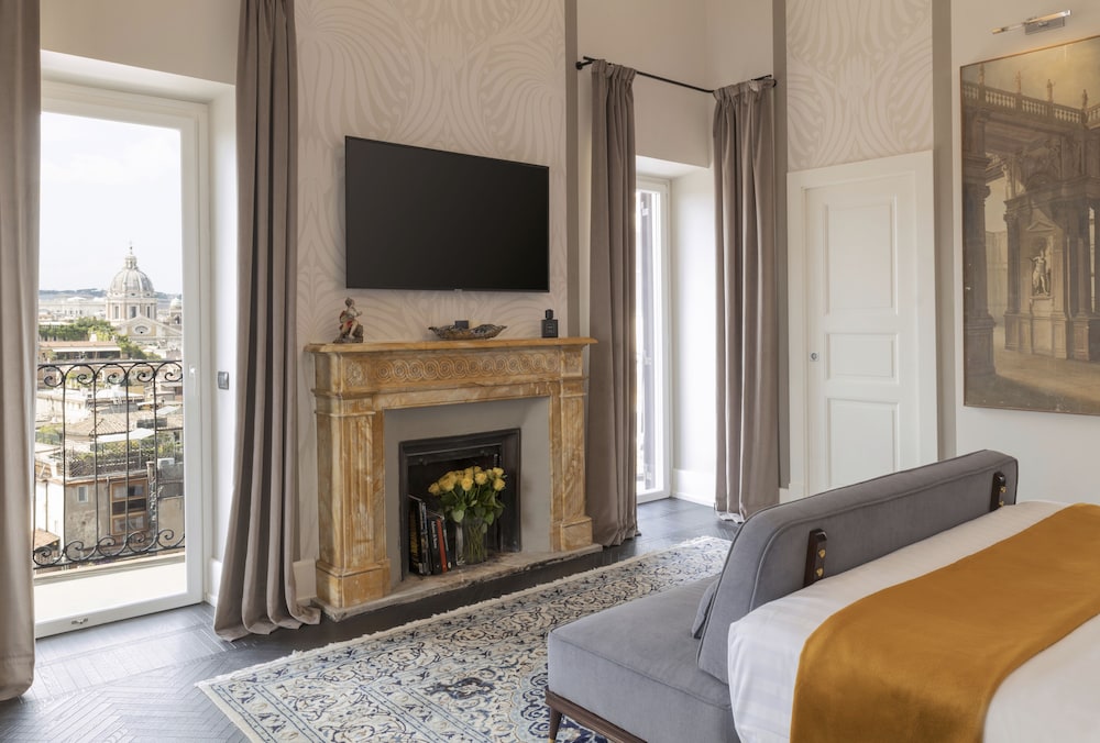 Ricciardelli Luxury Studios