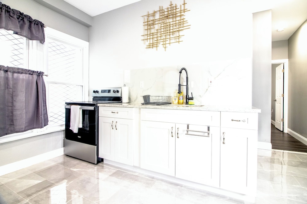 Modern 1Br 1Ba Apartment Close Falls And Casino